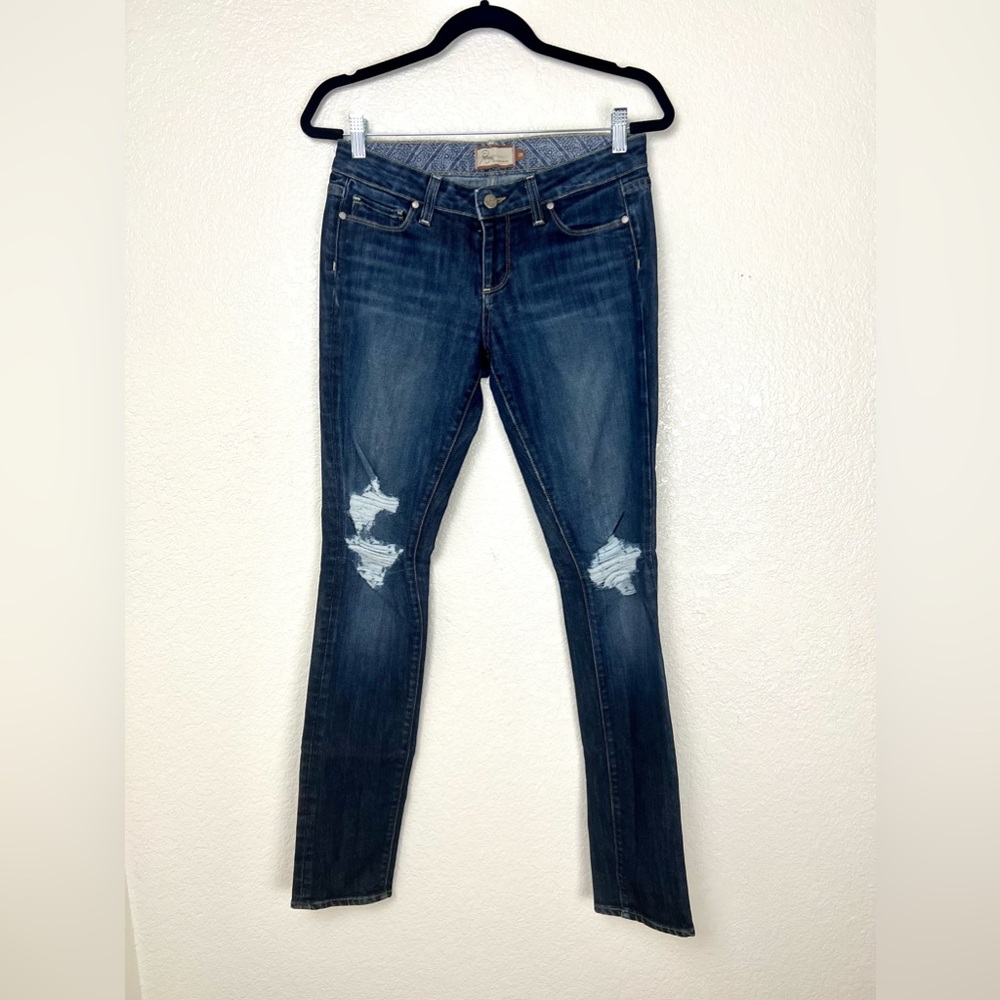 **GUC** Paige Low Rise Straight Leg Jeans. Sz 28